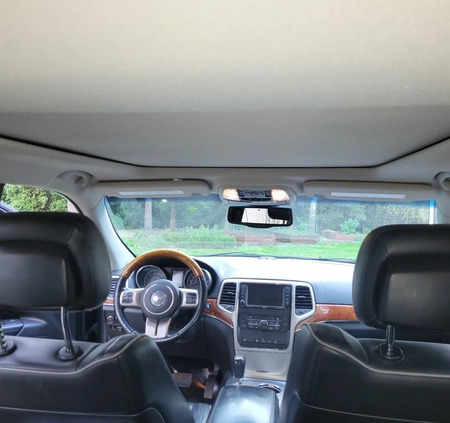 Jeep Grand Cherokee cena 62500 przebieg: 205000, rok produkcji 2011 z Warszawa małe 106